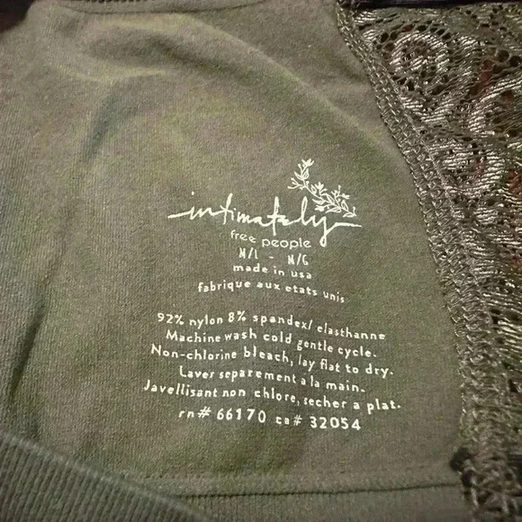 Free People Reversible Bandeau Bra Top NWOT M/L - Picture 5 of 5